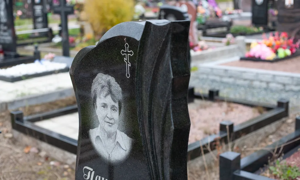 Изготовление памятников из гранита и мрамора в Кобрине