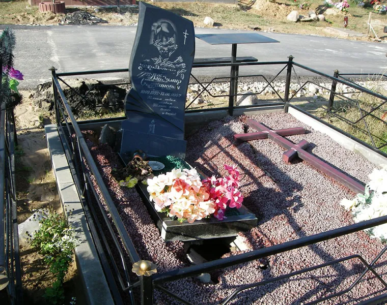 Ошибки при установке памятников: короткие балки (начало)