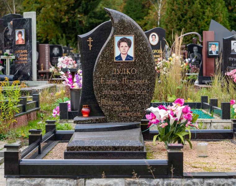 Новые поступления в разделе эксклюзивных памятников