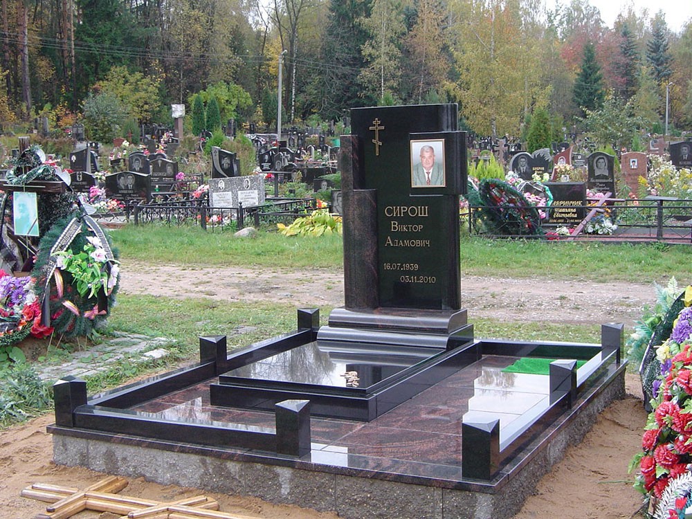 Образец памятников на могилу